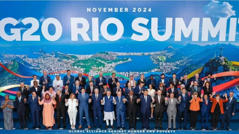 Papelón mundial: Javier Milei se ausentó de la foto de presidentes del G20
