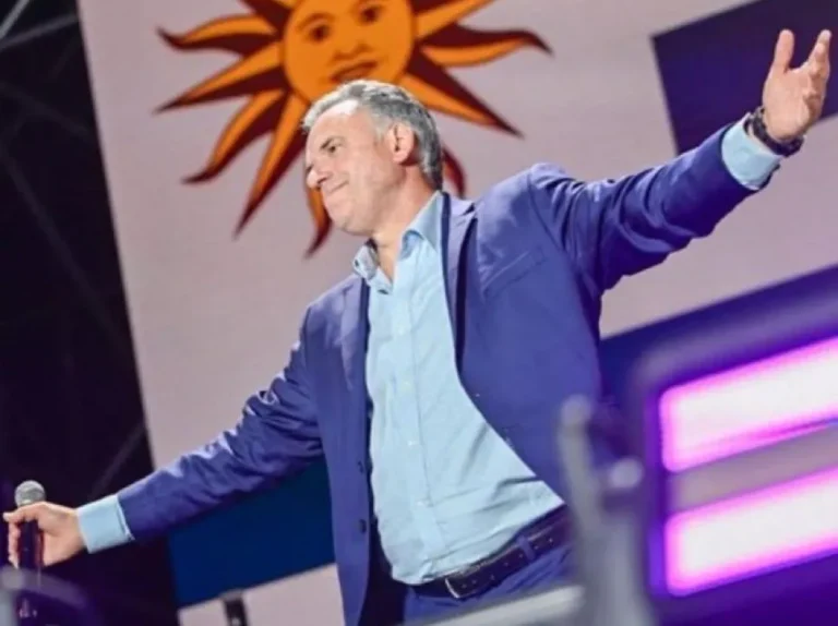 Balotaje en Uruguay: el opositor Yamandú Orsi fue elegido como nuevo presidente