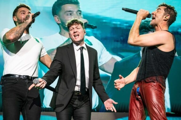 David Bisbal y un inesperado percance de vestuario en su show en Argentina: Se me ha roto todo