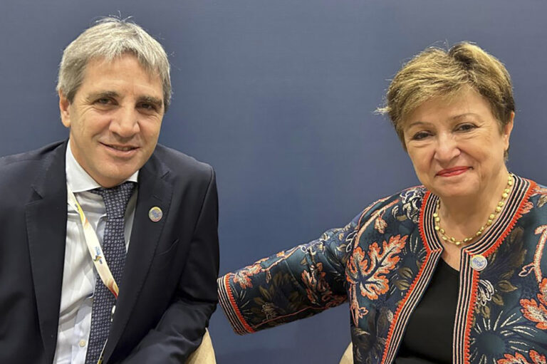 «No hay fecha de acuerdo con el FMI»