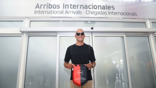 Keylor Navas ya está en la Argentina para sumarse a las filas de Newells