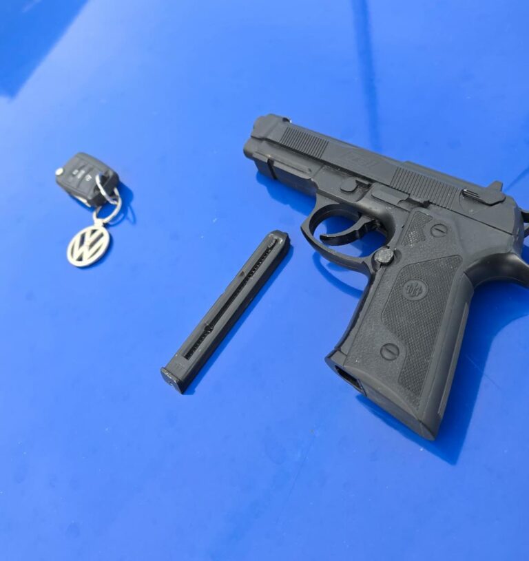 Conductor perseguía a otro mostrando un arma de fuego: Fue detenido en Carlos Paz