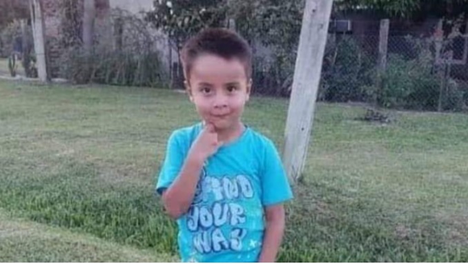 Para el abogado de la familia, Loan Peña esta retenido y en Corrientes