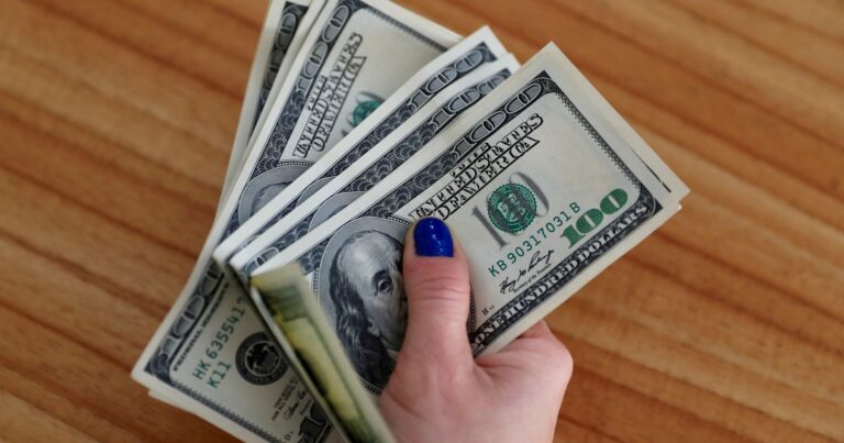 Dólar hoy: a cuánto cotizan el oficial y sus diferentes tipos de cambio este jueves 30 de enero