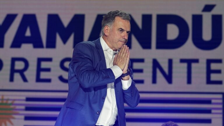 Yamandú Orsi asume este sábado la presidencia de Uruguay