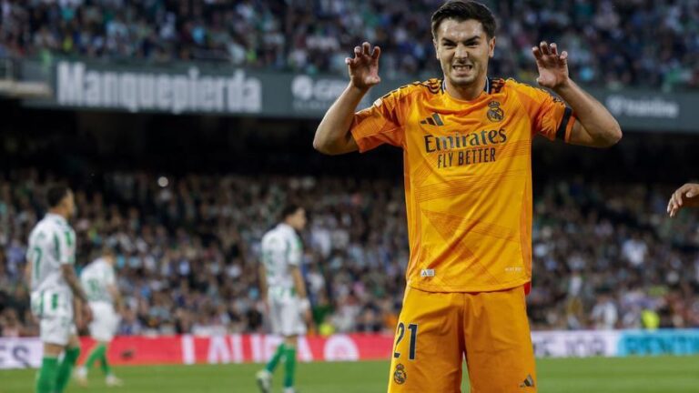 El 0-1 del Real Madrid en el Betis 2-1 Real Madrid de la jornada 26 de LaLiga EA Sports