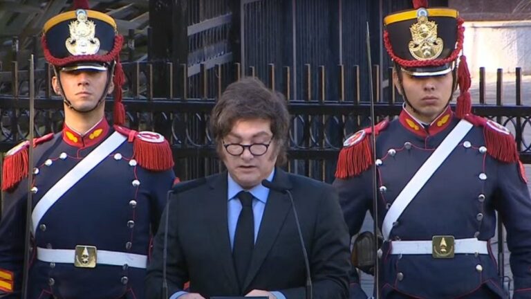 Polémica por los dichos de Milei sobre Malvinas: lo denunciaron por traición a la Patria