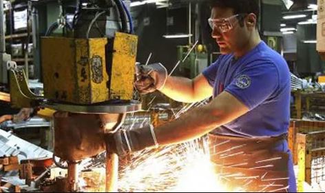 Las Pymes sufren las importaciones y pierden competitividad por el costo argentino