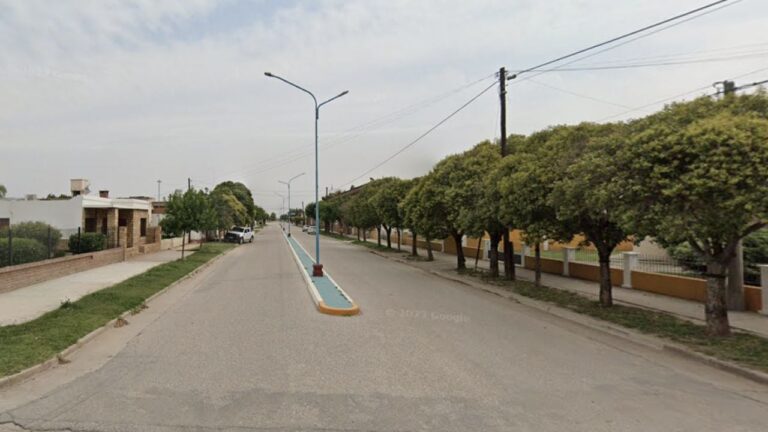 Le fracturaron la mandíbula a un joven en un partido de fútbol