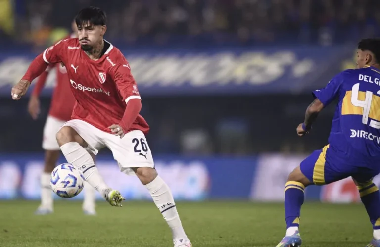 Independiente derrotó a Boca en la Bombonera y se metió en semifinales