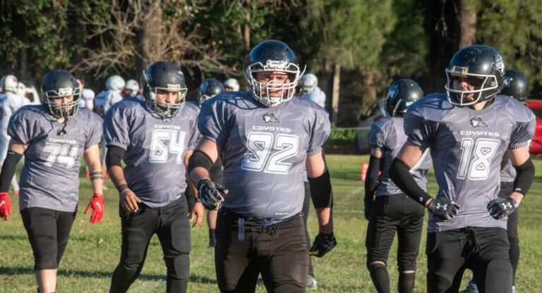 Coyotes se impuso ante Cóndores