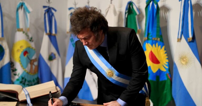 El Gobierno reactivó el Consejo de Mayo y designó a nuevos miembros