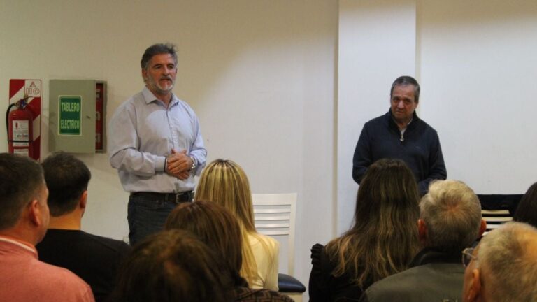 La Defensoría del Pueblo brindó capacitaciones a instituciones de la ciudad