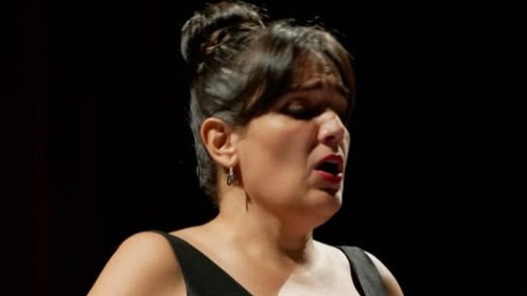 Ifigenia en Táuride: una noche de ópera en el Teatro del Libertador San Martín