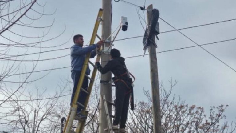 Punilla sur: cámaras con sirena y micrófono vigilan el puente de Cuesta Blanca