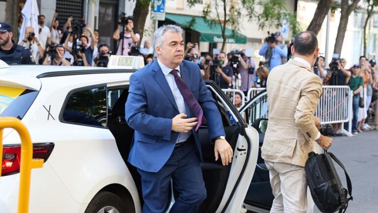 El juez Llarena confunde audios de una grabadora con «conversaciones telefónicas» al mantener a Cerdán en la cárcel