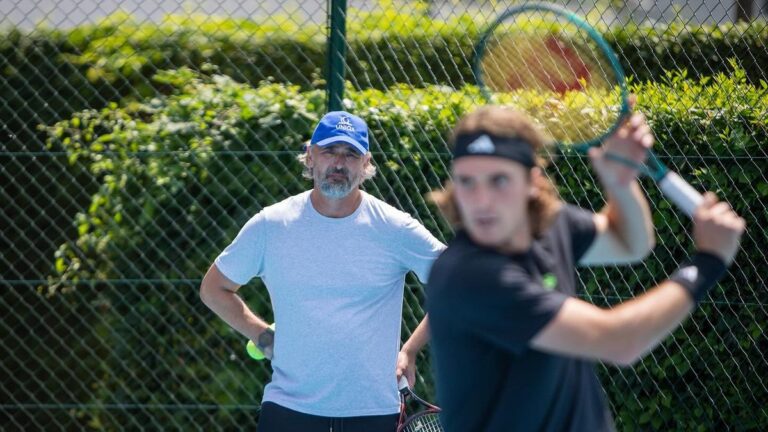 La feroz crítica de una leyenda del tenis a Tsitsipas: «No se puede decir nada, así es esta generación»