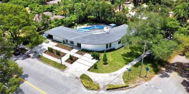 La vida de lujo de Rodrigo de Paul con Tini Stoessel en Miami: reconciliación, mansión y nuevos rumbos