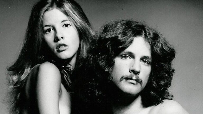Stevie Nicks y Lindsey Buckingham lanzarán una reedición digital de «Buckingham Nicks», su único álbum de estudio