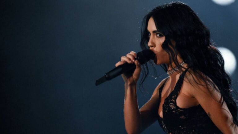 Una amenaza de bomba retrasó el recital de Lali Espósito en San Juan