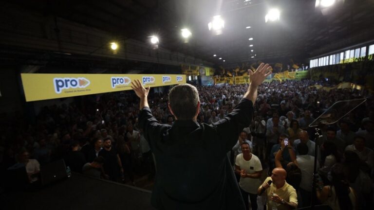 Conversaciones entre el PRO y LLA: una alianza bajo tensión