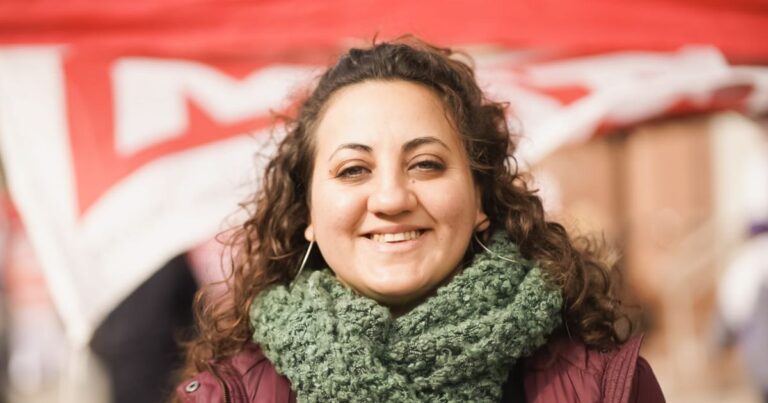 Ana Paredes Landman. La docente de La Matanza que quiere llevar las problemáticas de la escuela a la Legislatura