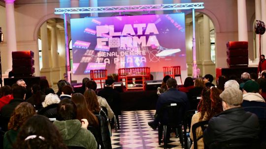 La Plata presentó su ambiciosa bienal de arte donde podrán participar bonaerenses y obtener reconocimiento económico
