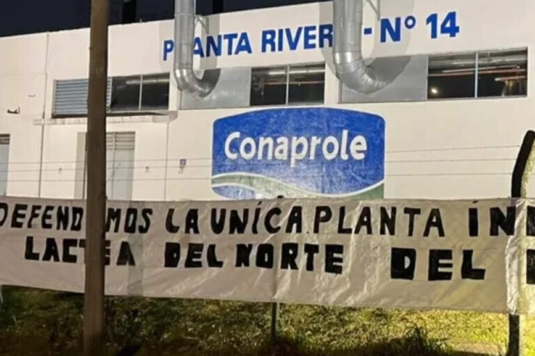Sindicalistas arruinan el sector lácteo
