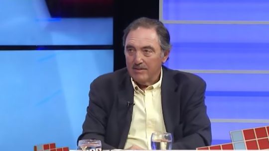 «Nuestros diputados van a oponerse a Milei», aseguró Carlos Becerra