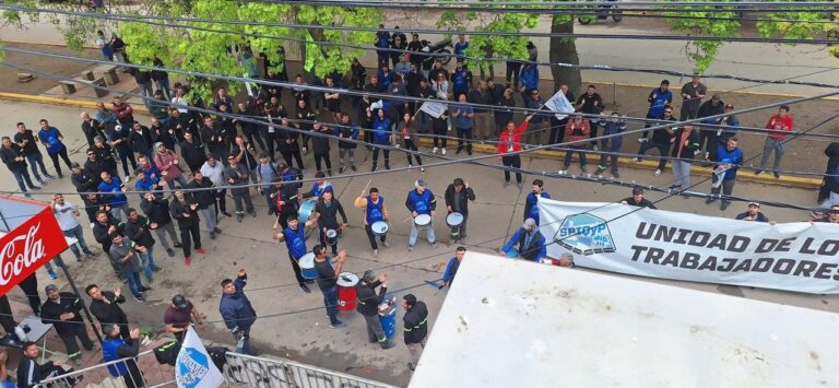 Petroquímica Río III: trabajadores convocan a concentrar frente a la empresa