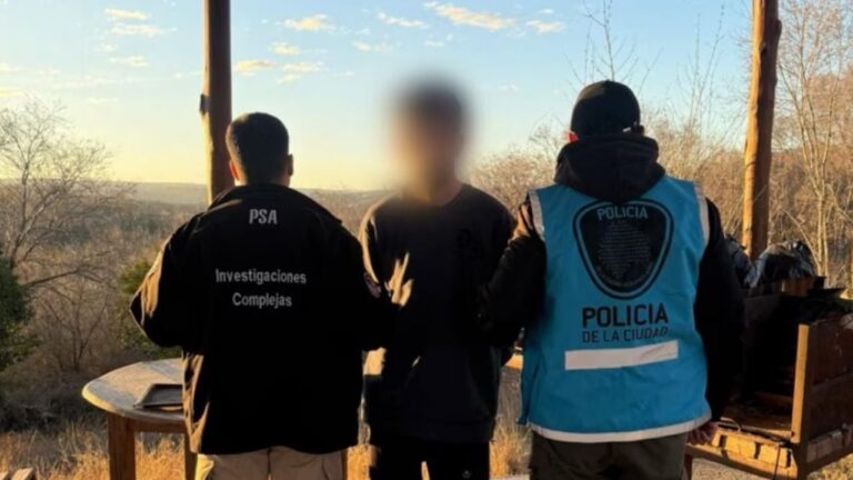 Conmoción en La Falda: detienen a un joven por amenazas de bomba en Ezeiza y Aeroparque