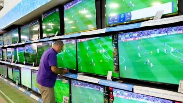 Carrefour ofrece hasta 66% de descuento en televisores y cuotas sin interés en Argentina