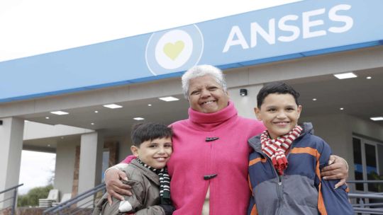 Calendario ANSES 2025: Quiénes cobran jubilaciones, pensiones y asignaciones hoy 14 de agosto