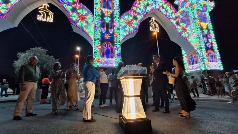 Comienza la Feria de Puente Genil con la inauguración del encendido
