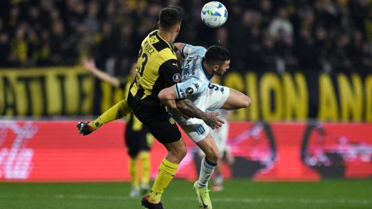 Peñarol-Racing: la violencia de los escritorios