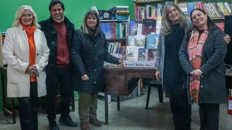 Valle Hermoso: avanza la conformación de la Biblioteca Itinerante