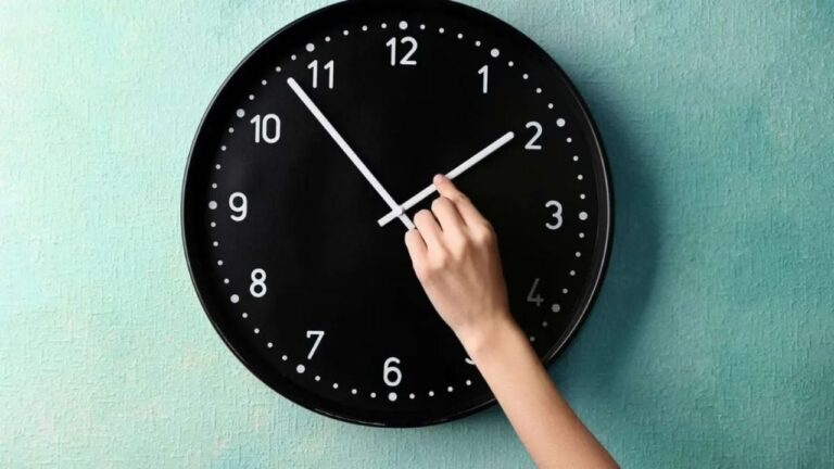 Diputados buscan atrasar una hora el reloj en Argentina