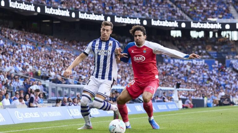 El Espanyol se duerme y la Real Sociedad rescata un punto al igualar un 0-2