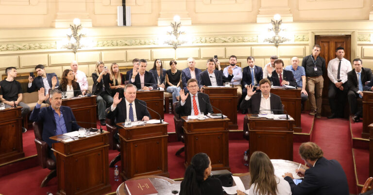 Santa Fe: Tras ser la religión oficial de la provincia, el catolicismo tendrá el mismo status que los otros cultos