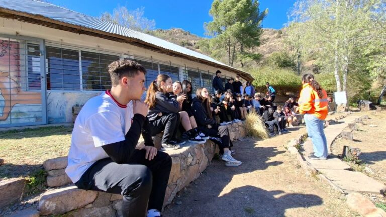 Alumnos de la escuela Alfonsina Storni visitaron el aula ambiental de Villa Carlos Paz