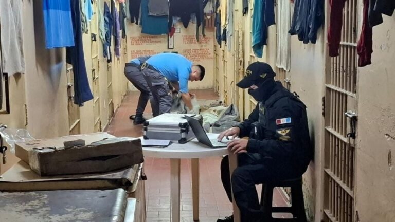 Cayó una banda que metía cocaína a la cárcel de San Francisco