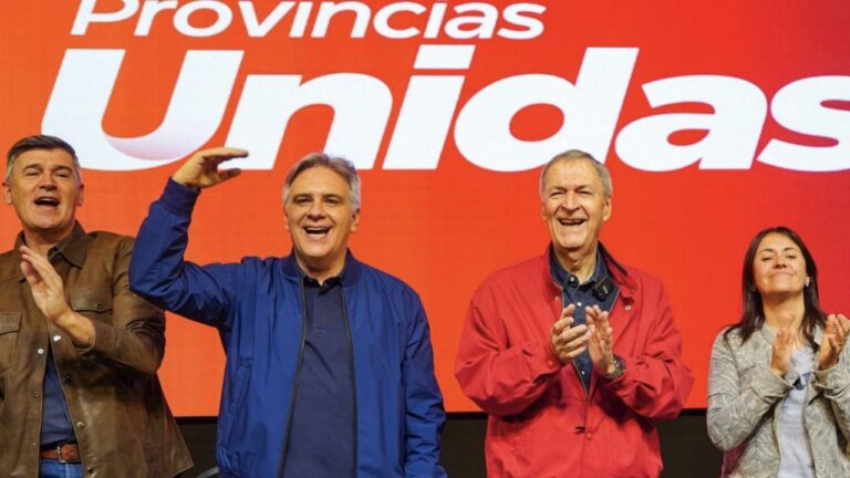 Schiaretti lanzó su candidatura a diputado con críticas a Milei