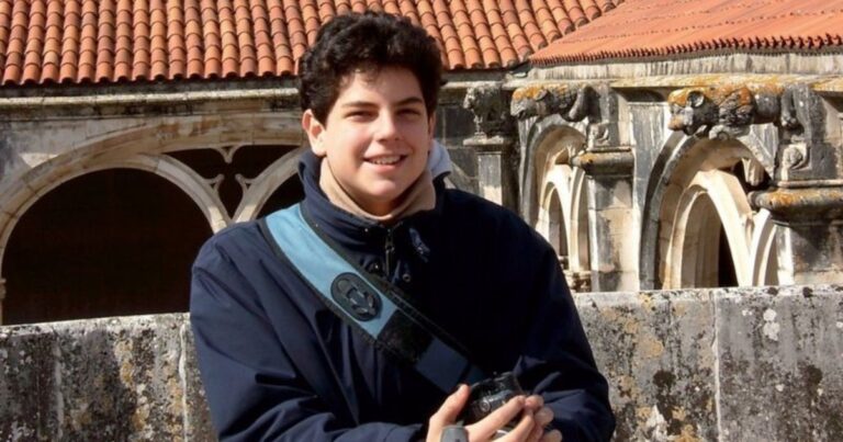 Construyen en Mendoza la primera capilla del mundo para Carlo Acutis, el «influencer de Dios»