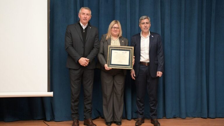 La Policía celebró 21 años de la Escuela de Investigación del Crimen