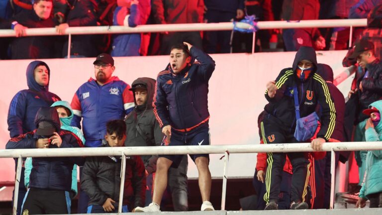 La dura sanción para los hinchas de Universidad de Chile tras los incidentes en Avellaneda