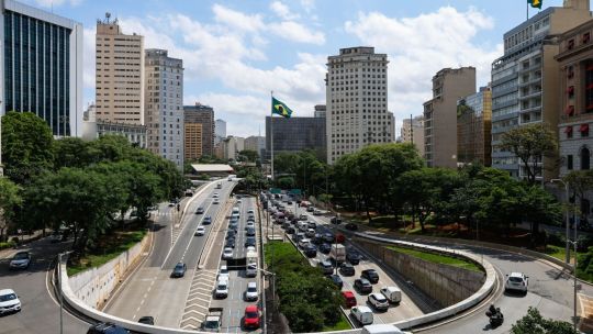 Brasil venderá bonos en dólares en su año de mayor actividad desde 2014