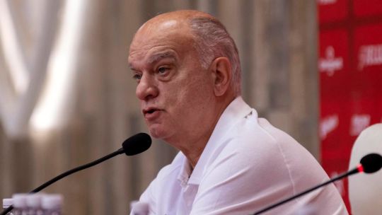 Néstor Grindetti fue contundente tras la audiencia con Conmebol: «Independiente es el que tiene que pasar»