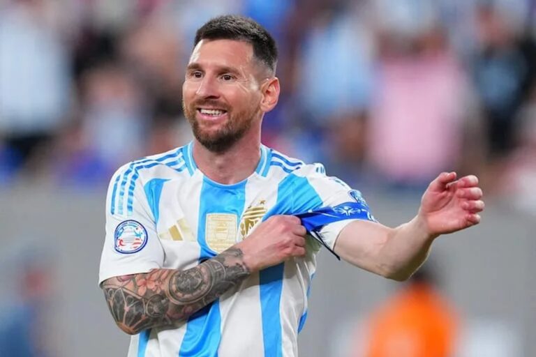 Una noche histórica: Messi juega su último partido oficial en Argentina con la Selección