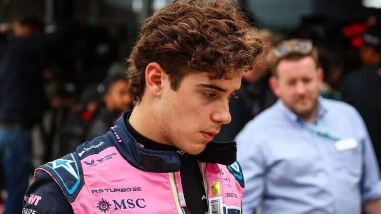 «Me está dando un calambre»: el inconveniente físico de Colapinto en plena carrera