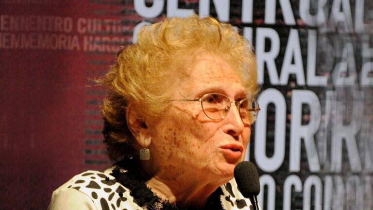 Falleció Rosa Roisinblit, presidenta honoraria de Abuelas de Plaza de Mayo